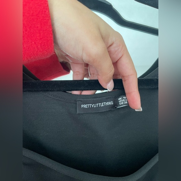 PrettyLittleThing BLACK BINDING BALLOON SLEEVE CROP TOP - Picture 3 of 5